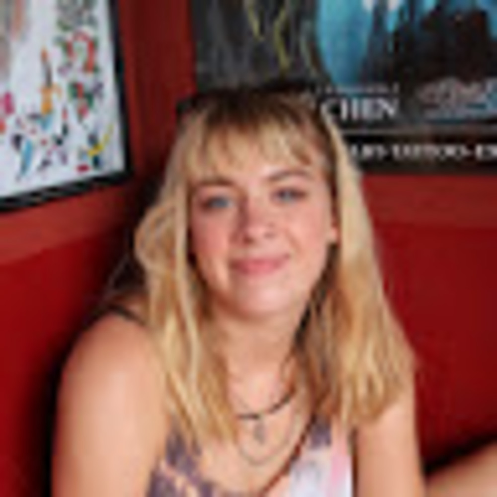 Meet your Posher, Libby